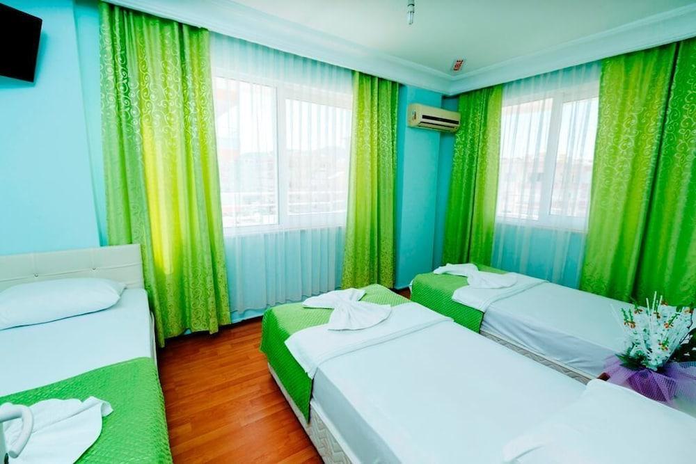 Nehir Hotell 3*